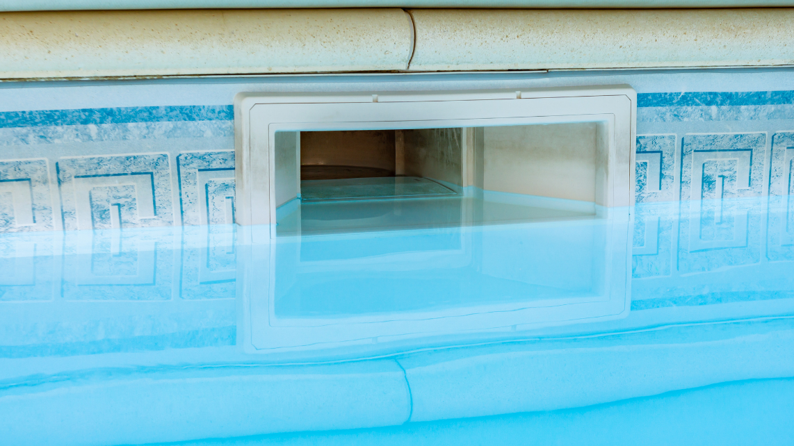 An image of a skimmer box